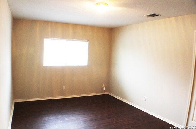 Building Photo - 112 Stream Crossing