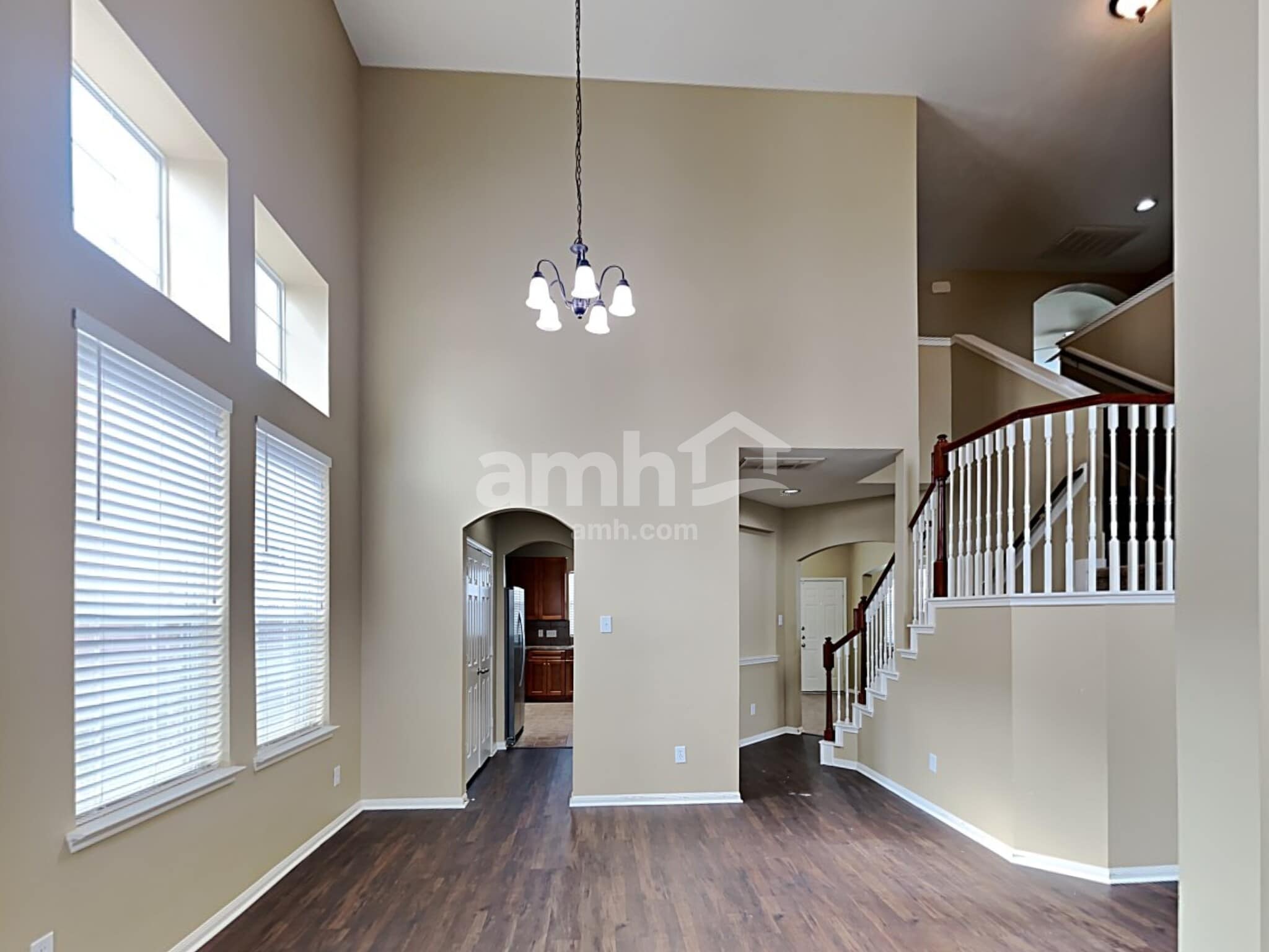 Building Photo - 1927 Makenna Ln