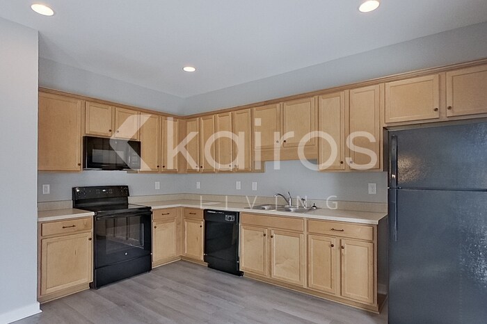 Building Photo - 14687 Griffin St