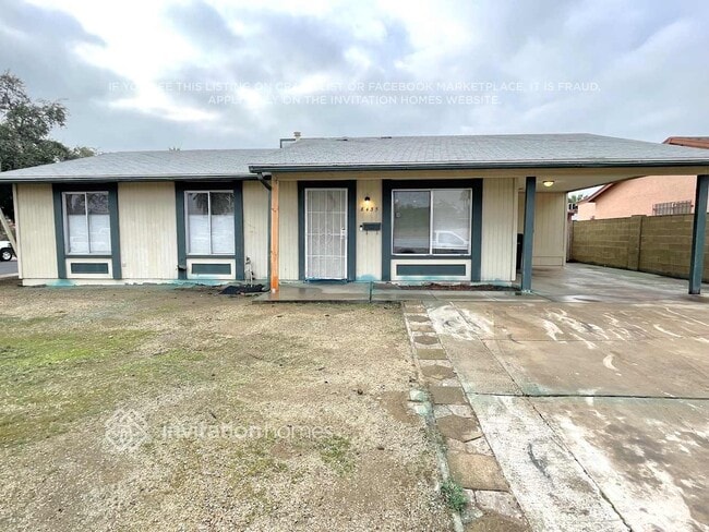 Building Photo - 8435 W Amelia Ave