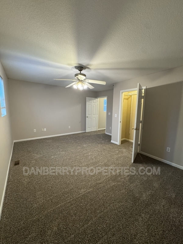 Building Photo - 216 Madison Ave