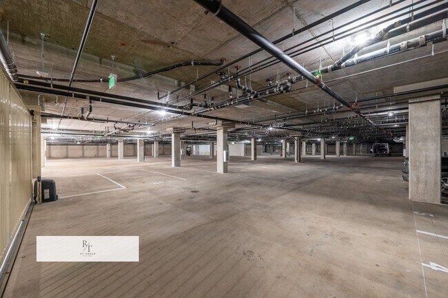 Building Photo - Whitmore Villa.