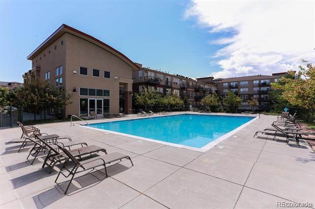 Building Photo - 10176 Park Meadows Dr