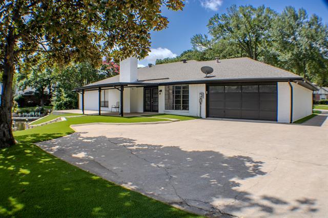 Building Photo - 2805 Westwood Dr