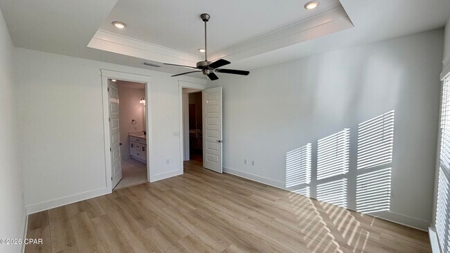 Building Photo - 938 Crystal Byu Blvd