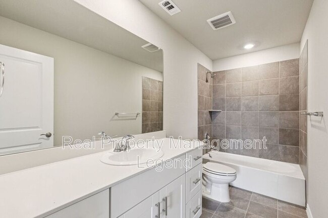 Building Photo - 4018 Sandstone Dr