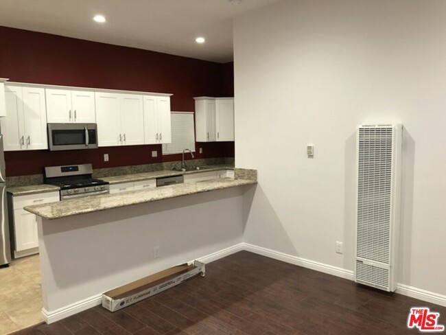 Building Photo - 5504 S Corning Ave