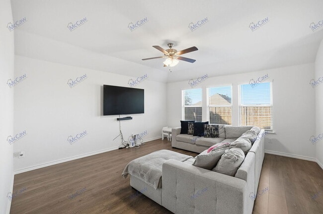 Building Photo - 783 Fort Ln