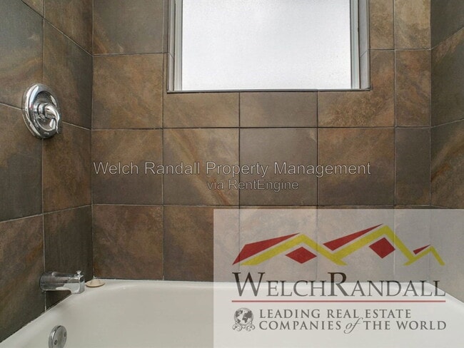 Building Photo - 868 W 4400 S