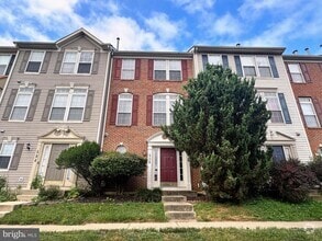 Building Photo - 586 Eisenhower Dr