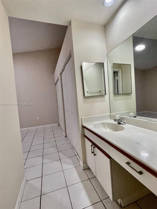 Building Photo - 13754 SW 147th Cir Ln