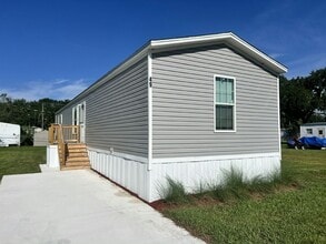 Building Photo - 49 Tower Manor Dr