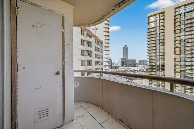 Building Photo - 3525 Sage Rd