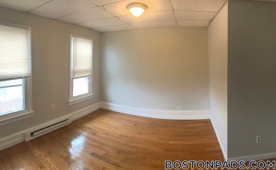 Building Photo - 259 Border St