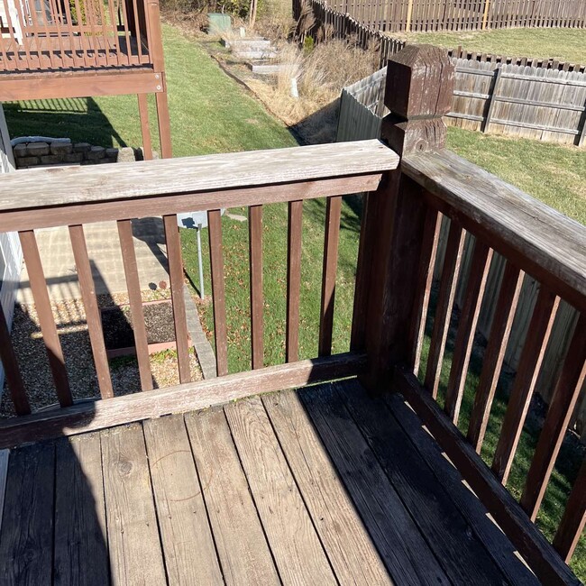 Building Photo - 1221 Dustins Way