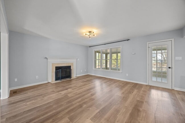 Building Photo - Welcome to Riverwood Estates!