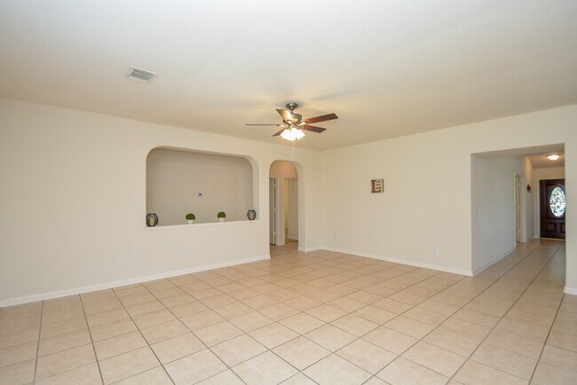 Building Photo - 15318 Marlowe Grove Dr