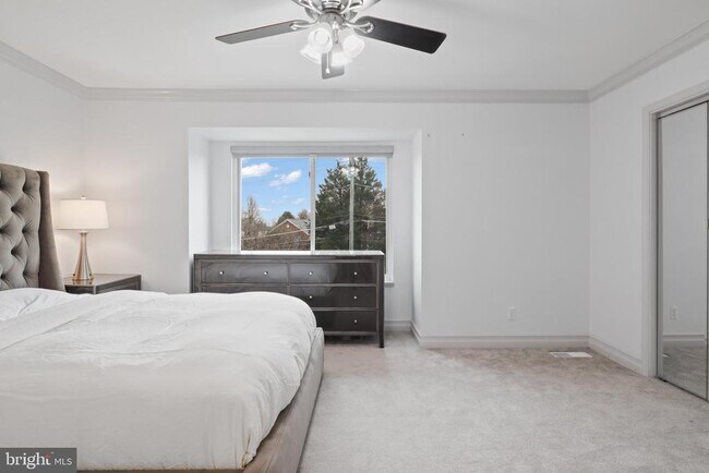 Building Photo - 1751 Westwind Way