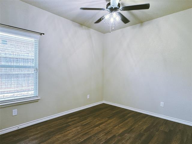 Building Photo - 607 Eleanor Dr