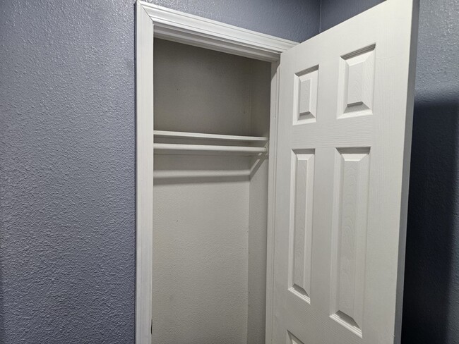 Building Photo - 2 bedroom house for rent in Downtown Killeen