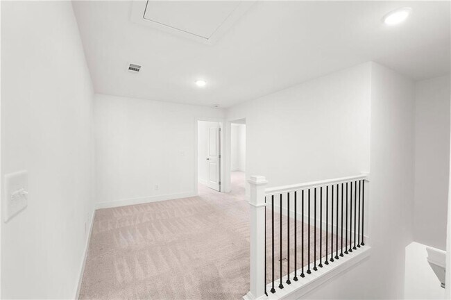 Building Photo - 2469 Honey Wy