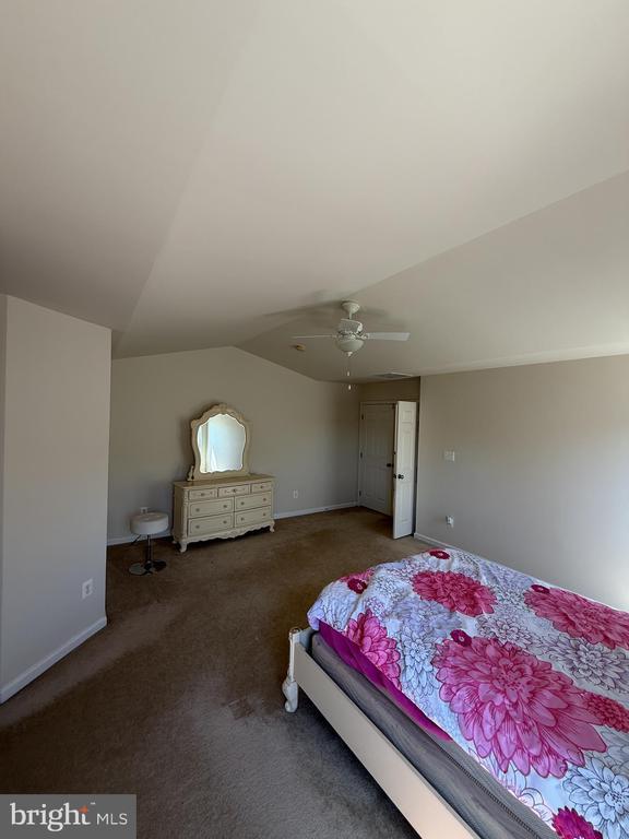 Building Photo - 12489 Pfitzner Ct