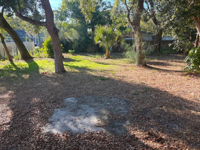 Building Photo - 15696 Bolesta Rd