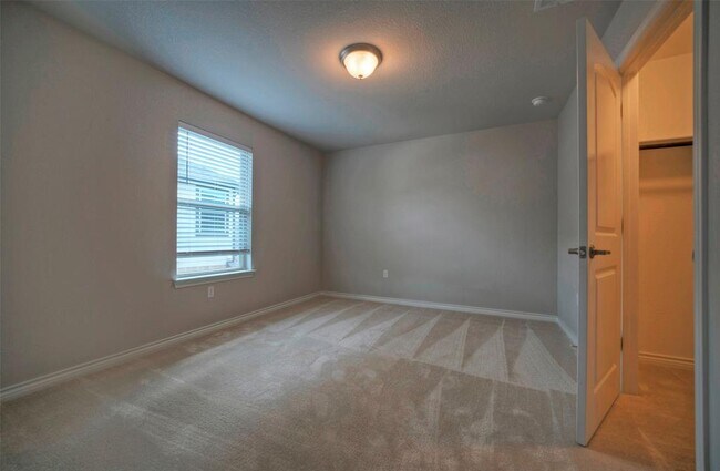 Building Photo - 14111 McCoy Lp