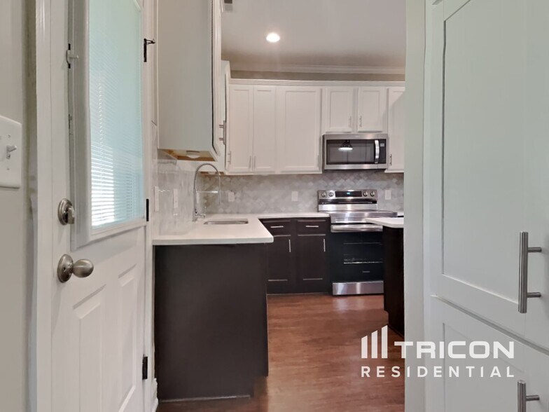 Building Photo - 112 Ashley Wds Ct