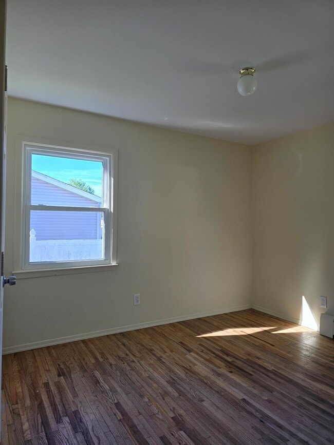 Building Photo - 74 Clifton Pl