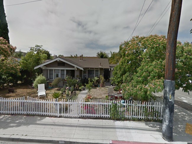 Street View - 3811 E 10th St