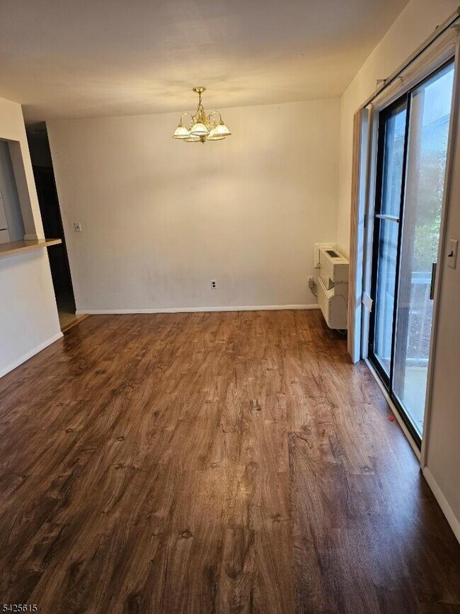 Building Photo - 20 Delar Pkwy