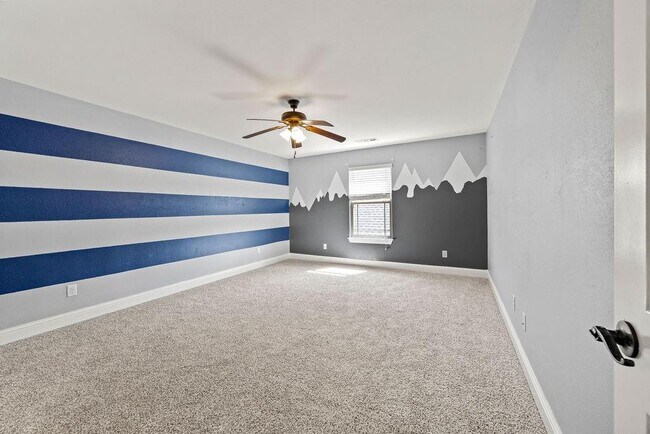 Building Photo - 4100 SW Deerfield Blvd