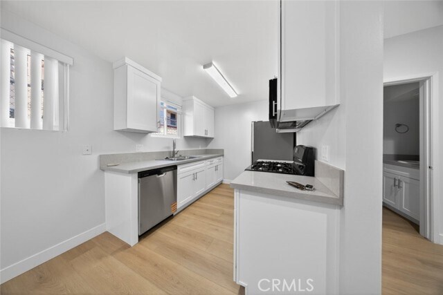 Building Photo - 232 N Verdugo Rd