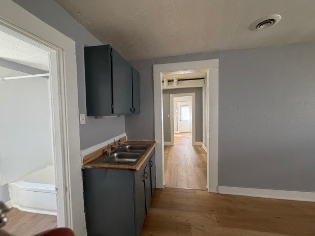 Building Photo - 317 Commercial St