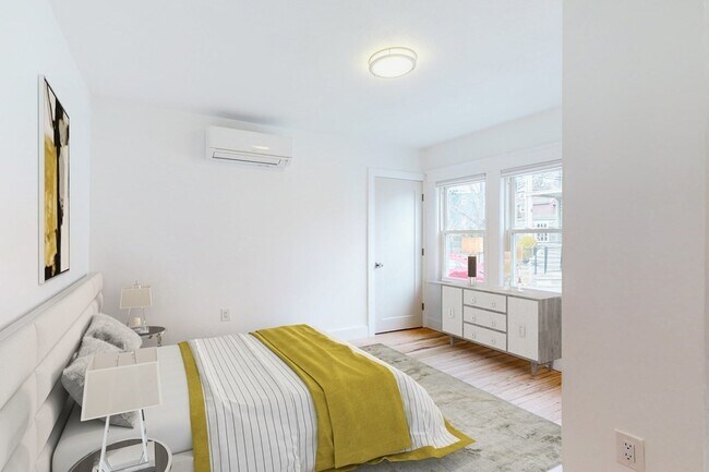 Building Photo - 14 Olney St