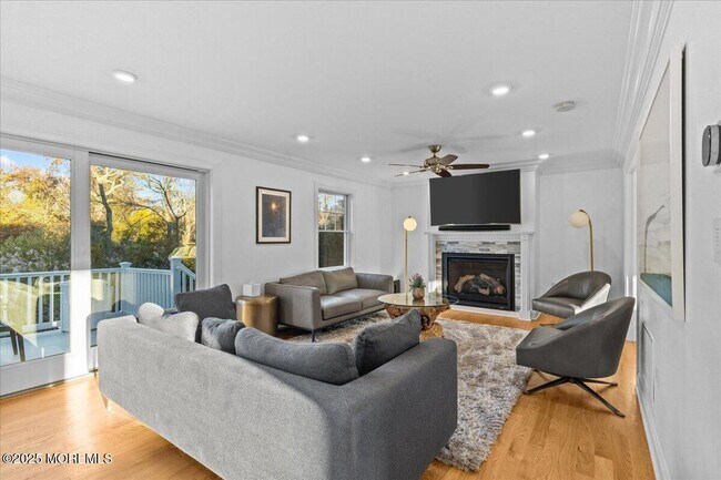 Building Photo - 382 Western Ave