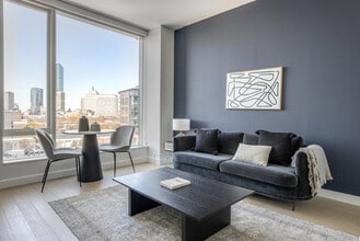 Building Photo - 390 Harrison Ave