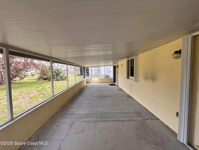 Building Photo - 818 7 Gables Cir SE