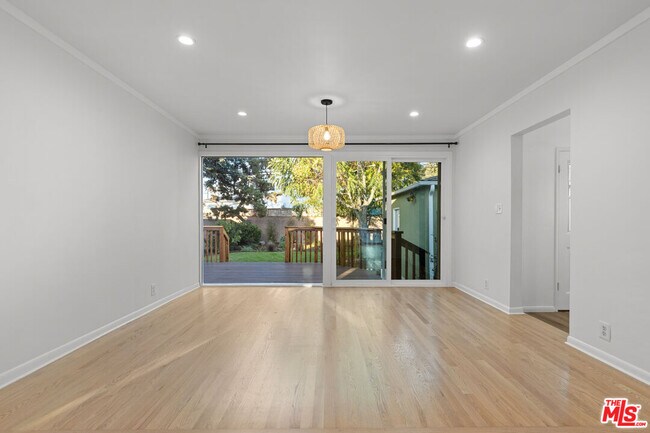 Building Photo - 3760 Beethoven St