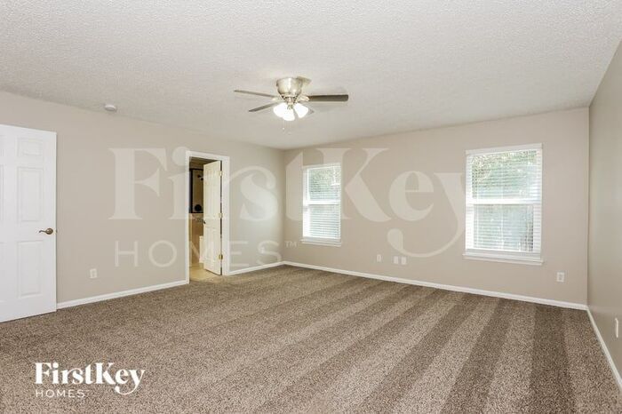 Building Photo - 942 Ford Wood Dr