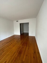 Building Photo - MCD15291           25