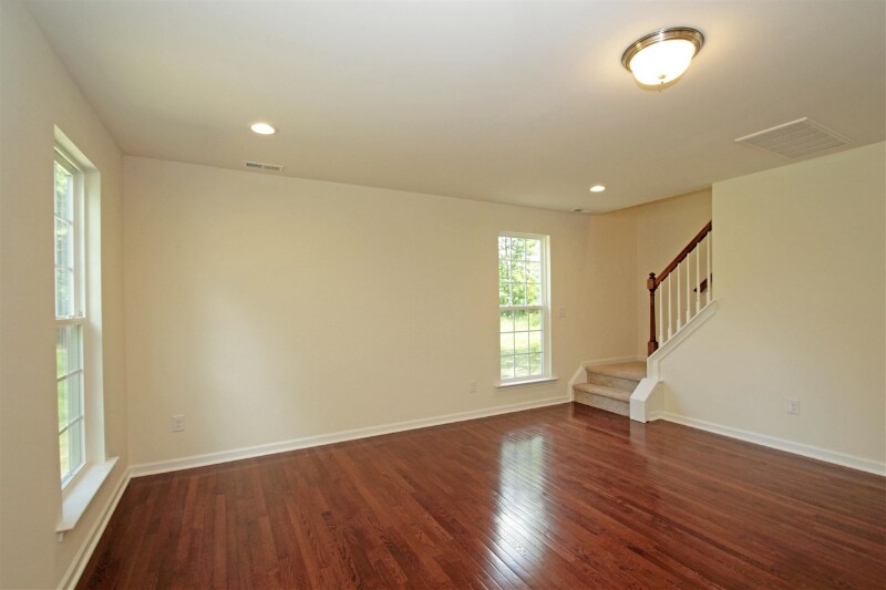 Building Photo - 106 Barbee Rd