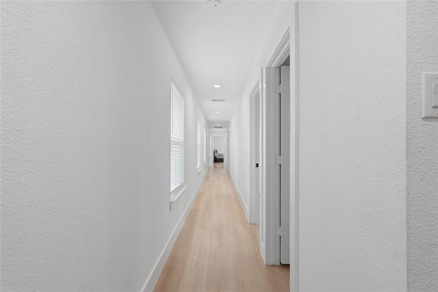 Building Photo - 404 N Moore St
