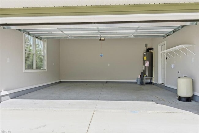 Building Photo - 5055 Mineral Spring Rd