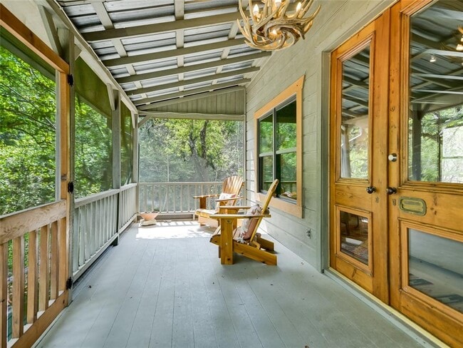Building Photo - 1501 Myers Creek Rd