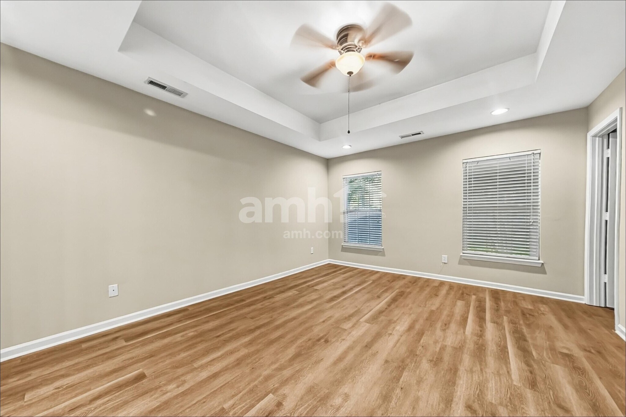 Building Photo - 5145 Torrey Ln