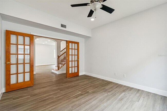 Building Photo - 18154 Sandy Pointe Dr