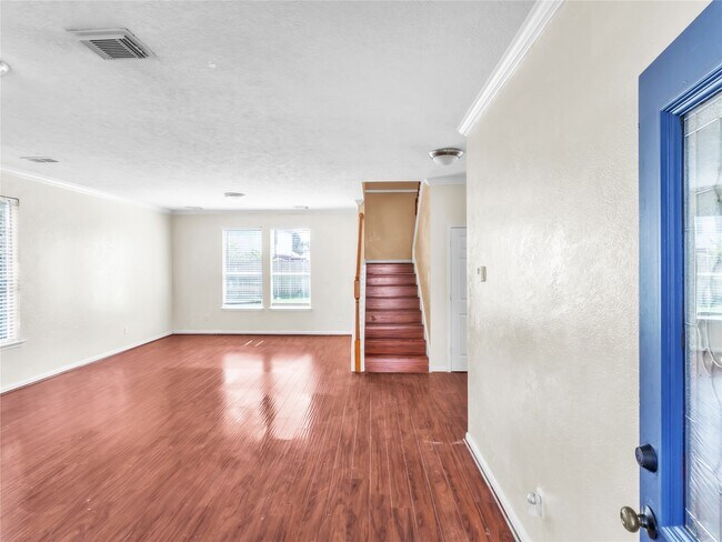 Building Photo - 14811 Stocklin Ct