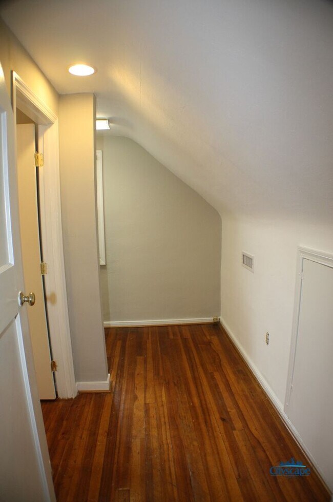 Building Photo - ADORABLE CAPE COD NEAR HENRICO DOCTORS HOS...